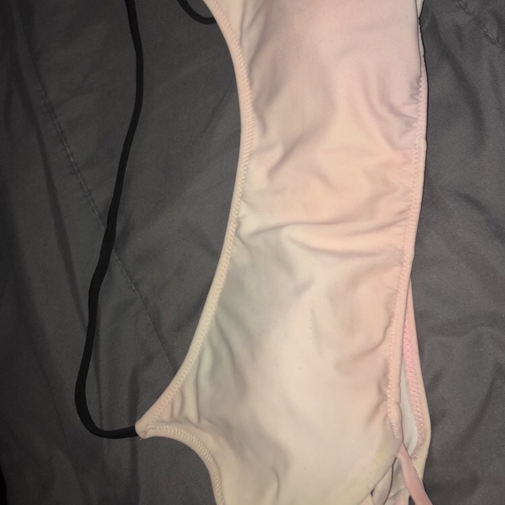 Pink bikini top - Picture 2 of 2